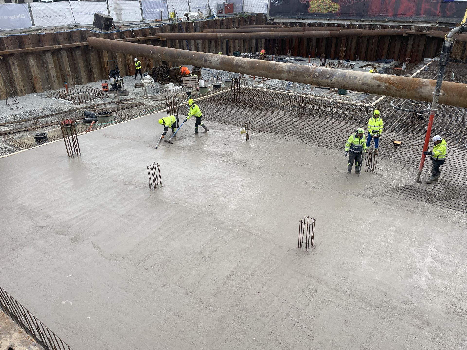 Tartu mnt 44 floor slab concrete casting