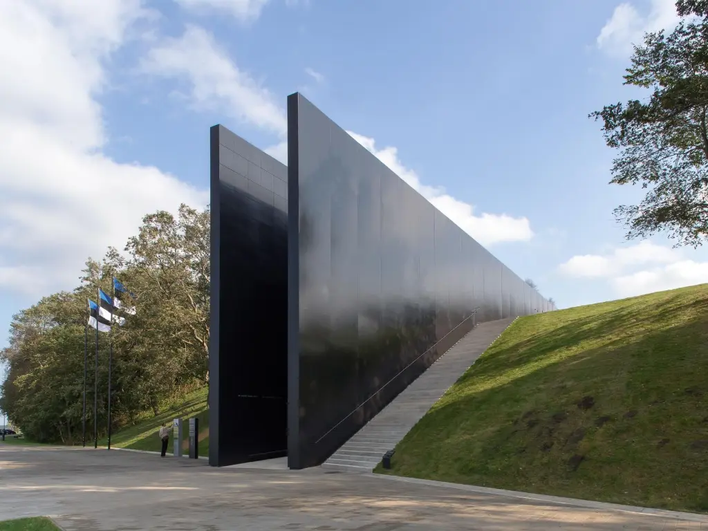 Image author: https://ajakirimaja.ee/