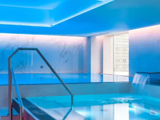 Image author: https://www.agoda.com/